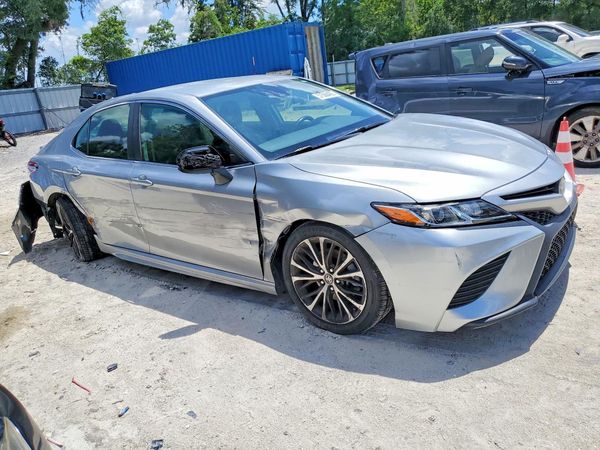 2020 TOYOTA CAMRY