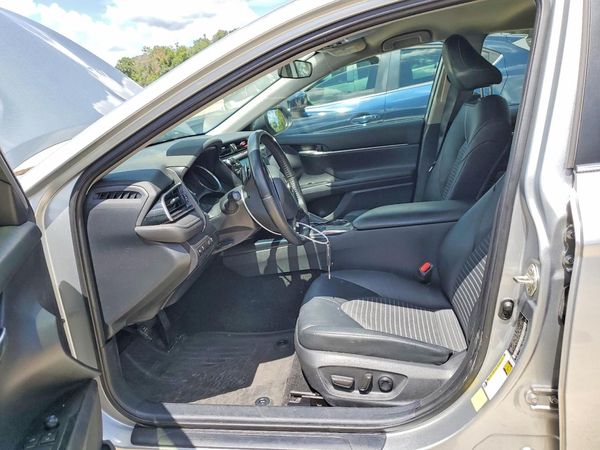 2020 TOYOTA CAMRY