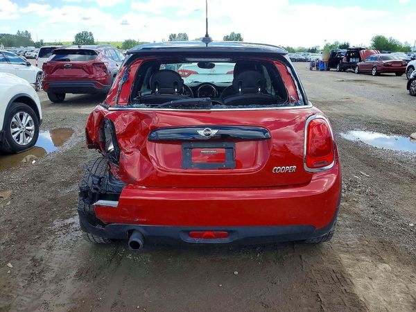 2016 MINI COOPER
