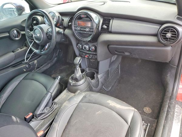 2016 MINI COOPER