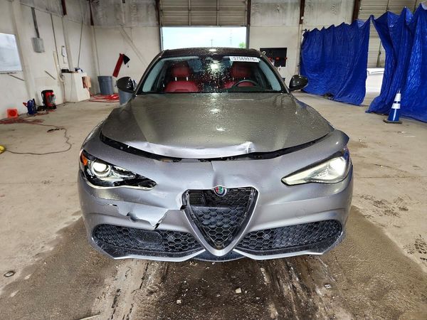 2019 ALFA ROMEO GIULIA TI AWD