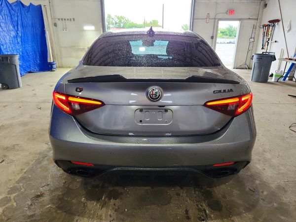2019 ALFA ROMEO GIULIA TI AWD