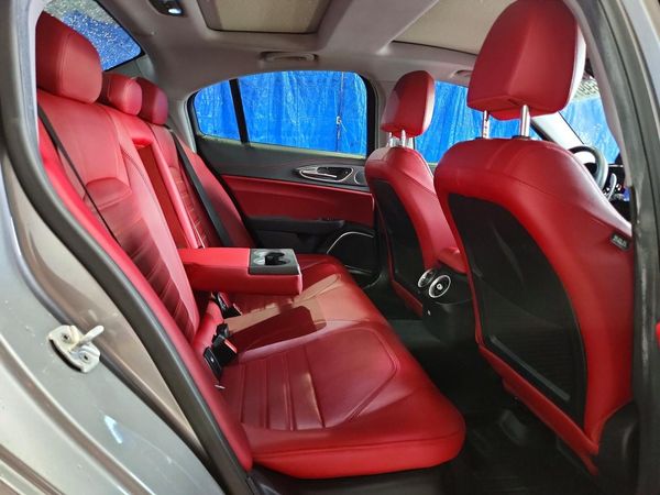 2019 ALFA ROMEO GIULIA TI AWD