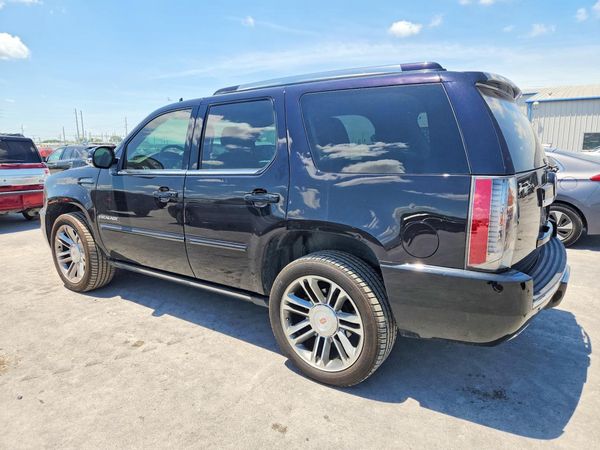 2014 CADILLAC ESCALADE
