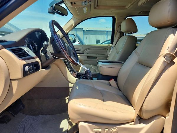 2014 CADILLAC ESCALADE