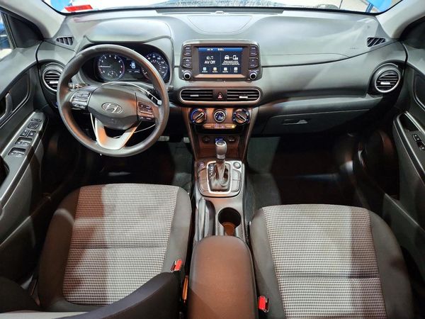 2019 HYUNDAI KONA SE