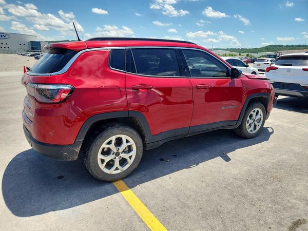 2025 JEEP COMPASS North, Latitude