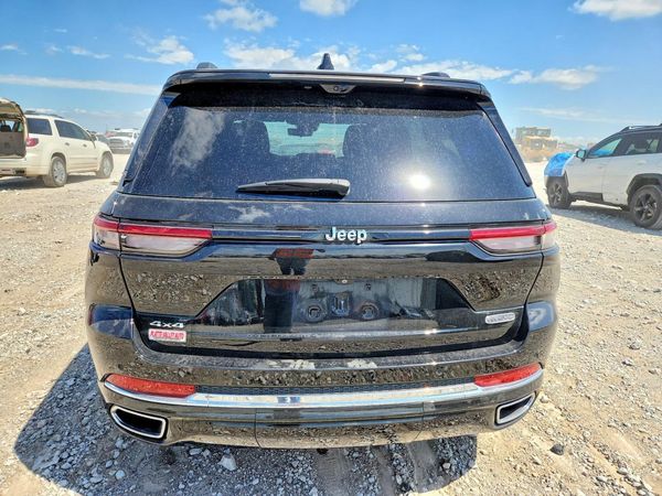2022 JEEP GRAND CHEROKEE Overland