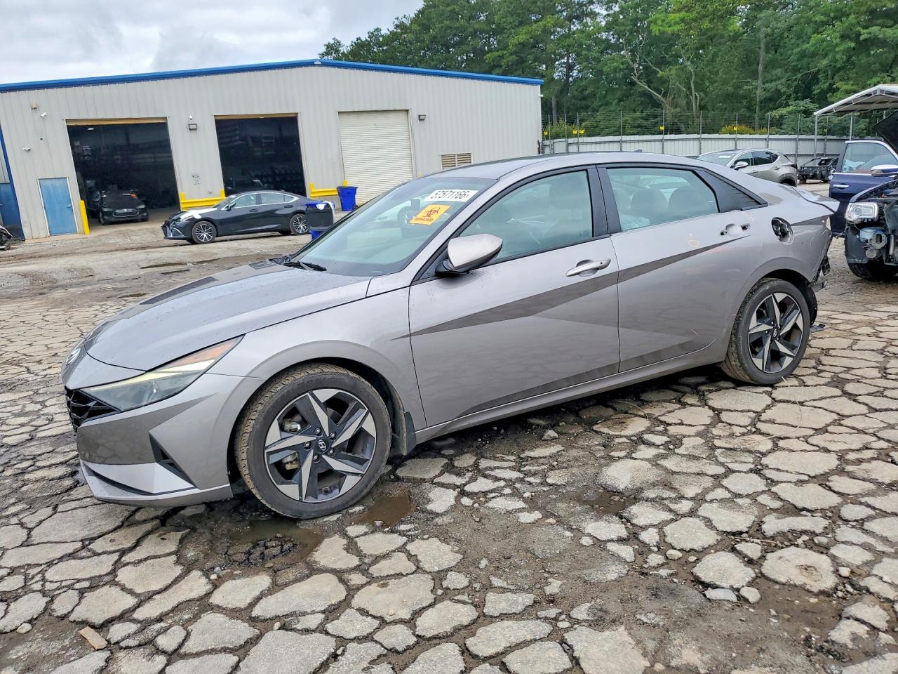 2023 HYUNDAI ELANTRA