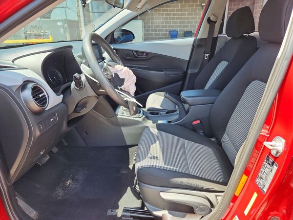 2021 HYUNDAI KONA