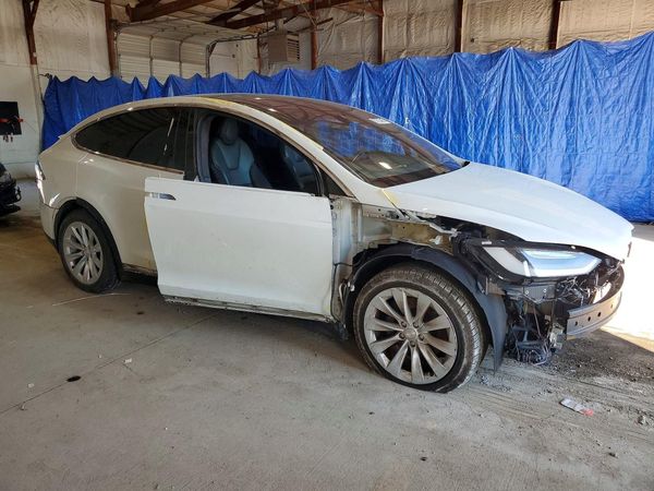 2020 TESLA MODEL X