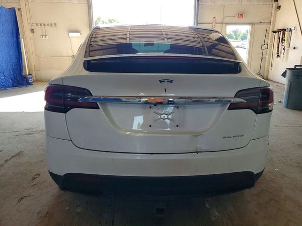 2020 TESLA MODEL X