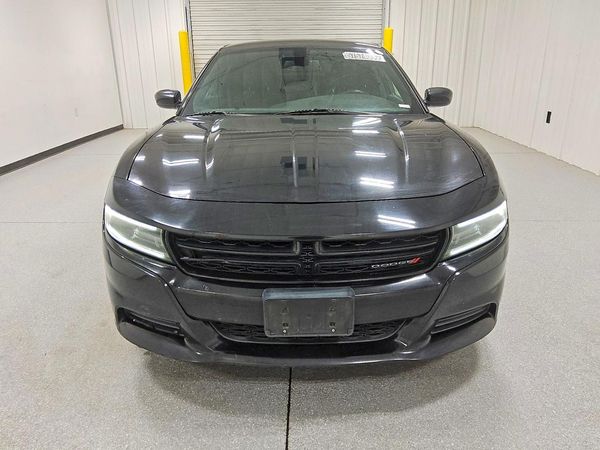 2017 DODGE CHARGER SE