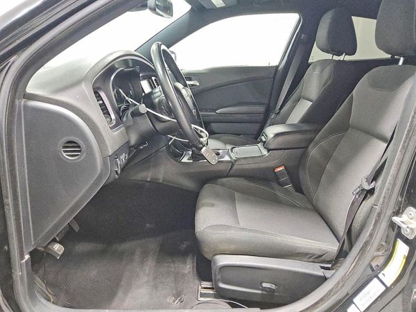 2017 DODGE CHARGER SE