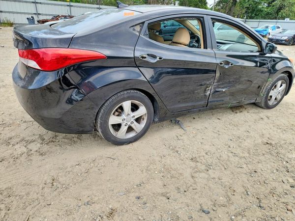2012 HYUNDAI ELANTRA GLS(Middle grade)