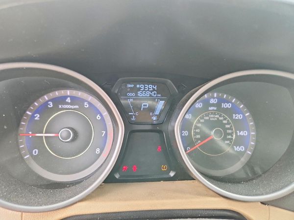 2012 HYUNDAI ELANTRA GLS(Middle grade)