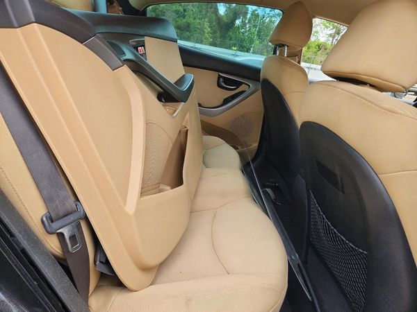 2012 HYUNDAI ELANTRA GLS(Middle grade)