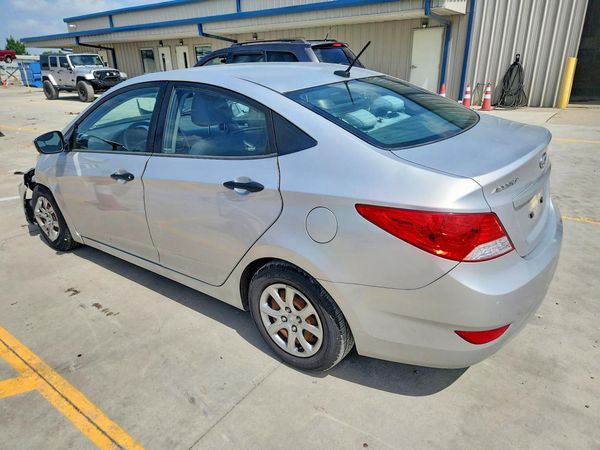 2012 HYUNDAI ACCENT GL (Middle-low grade)