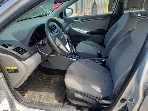 2012 HYUNDAI ACCENT GL (Middle-low grade)