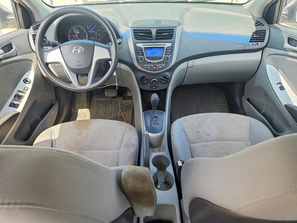 2012 HYUNDAI ACCENT GL (Middle-low grade)