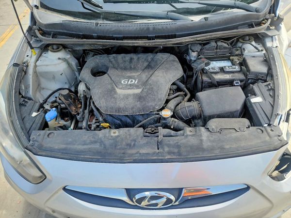 2012 HYUNDAI ACCENT GL (Middle-low grade)