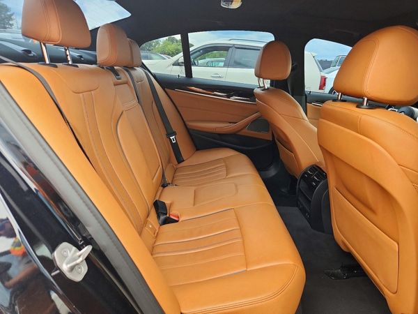 2021 BMW 530 xDrive