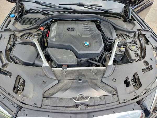 2021 BMW 530 xDrive