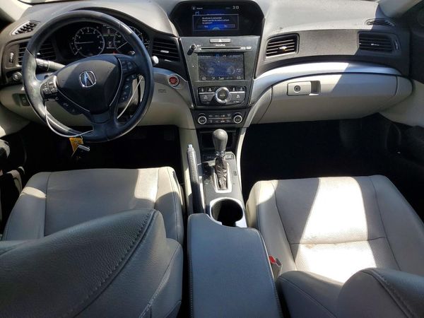 2016 ACURA ILX Premium/Tech