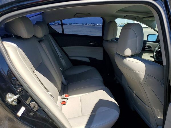 2016 ACURA ILX Premium/Tech