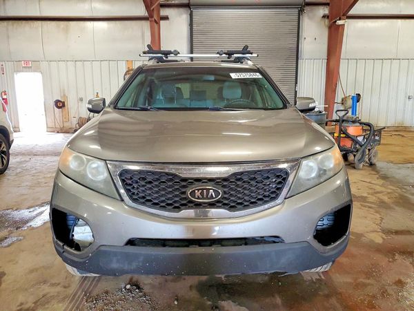 2013 KIA SORENTO