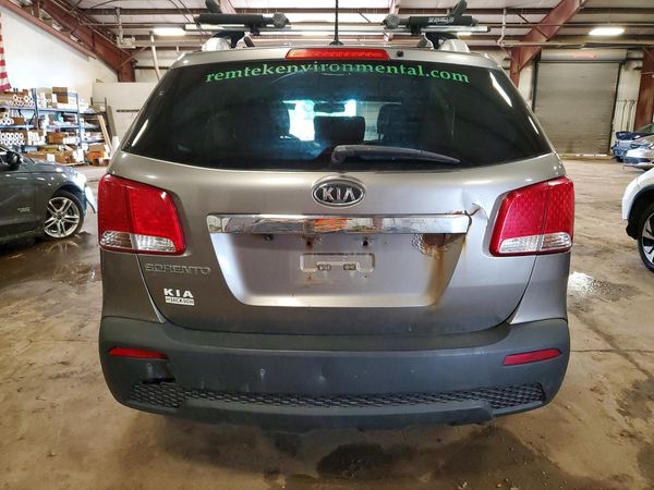 2013 KIA SORENTO