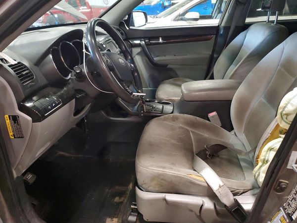 2013 KIA SORENTO