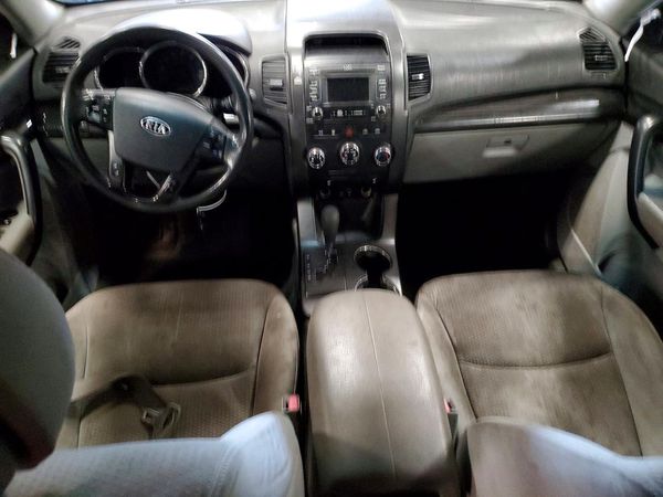 2013 KIA SORENTO