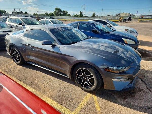 2022 FORD MUSTANG I4 Coupe