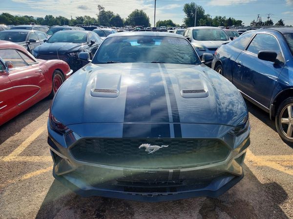 2022 FORD MUSTANG I4 Coupe