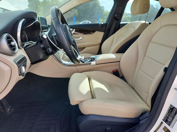 2017 MERCEDES-BENZ C C300-4M