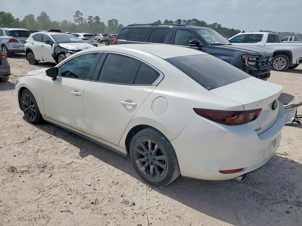 2020 MAZDA 3