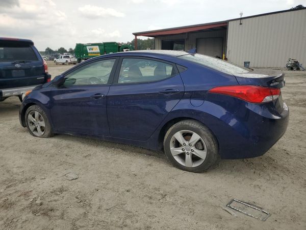 2012 HYUNDAI ELANTRA