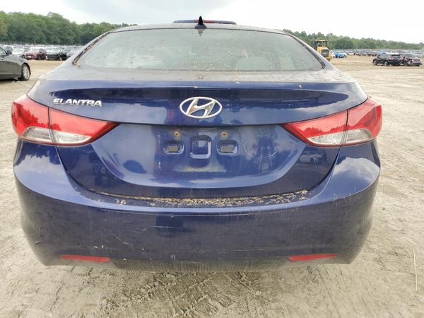 2012 HYUNDAI ELANTRA