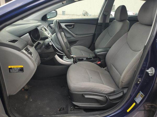 2012 HYUNDAI ELANTRA