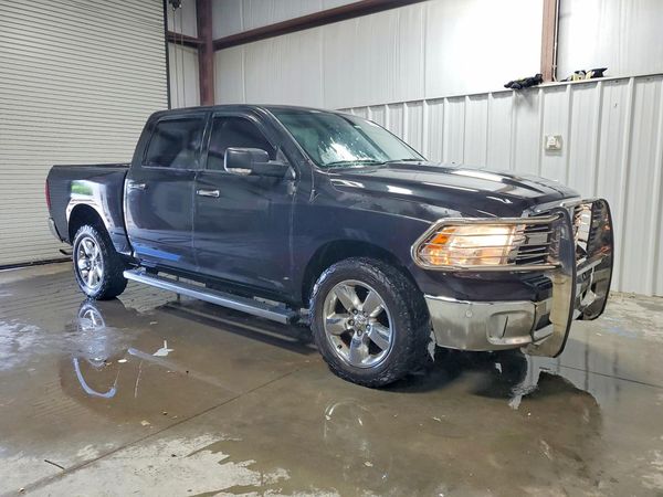 2017 RAM 1500 SLT — Passenger 3/4