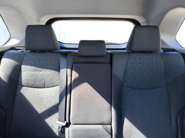 2023 TOYOTA RAV4 XLE — SUVN