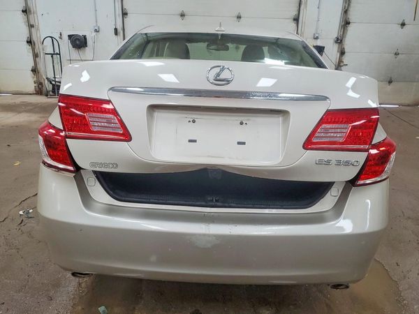 2012 LEXUS ES