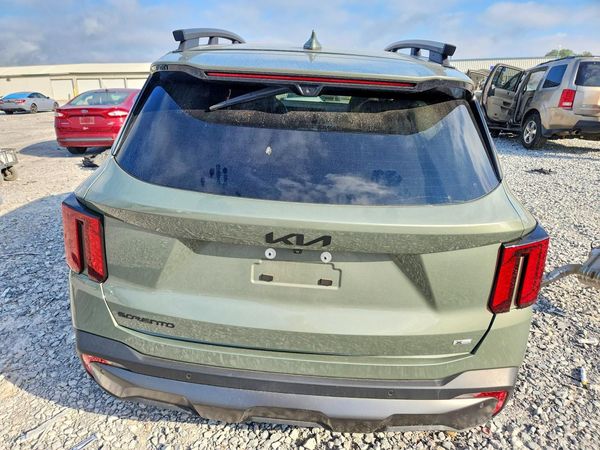 2025 KIA SORENTO