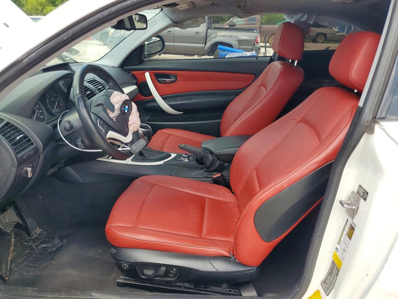 2013 BMW 128