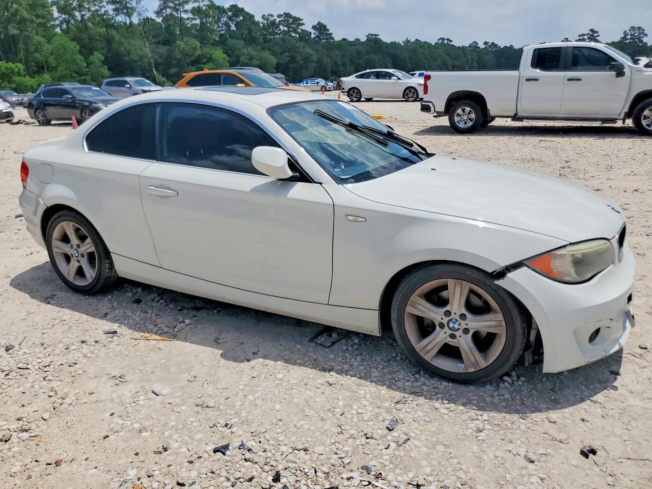 2013 BMW 128