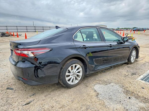 2021 TOYOTA CAMRY LE — PSRA