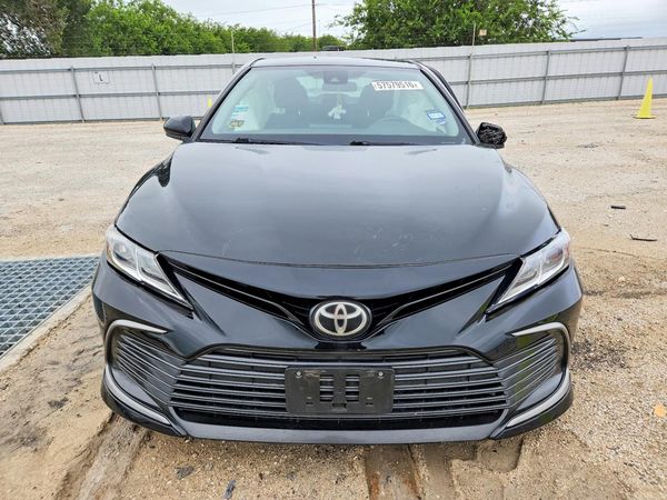 2021 TOYOTA CAMRY LE — DIRF