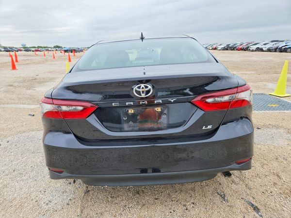 2021 TOYOTA CAMRY LE — DIRR