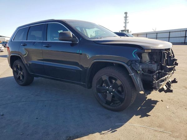 2015 JEEP GRAND CHEROKEE ALTIT Laredo